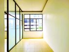 Commercial Building for Sale in Kelaniya