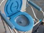 Commod Chair With Out Wheel