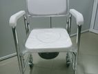 Commod Chair with Wheel Full Option