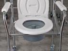 Commode Chair / With Wheel