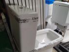 Commode Square