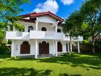 Complete House for Sale at Vishaka Road, Gampaha