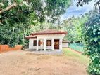 Complete House for Sale in Mawathagama