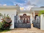 Complete House for sale in Negombo, Dalupotha