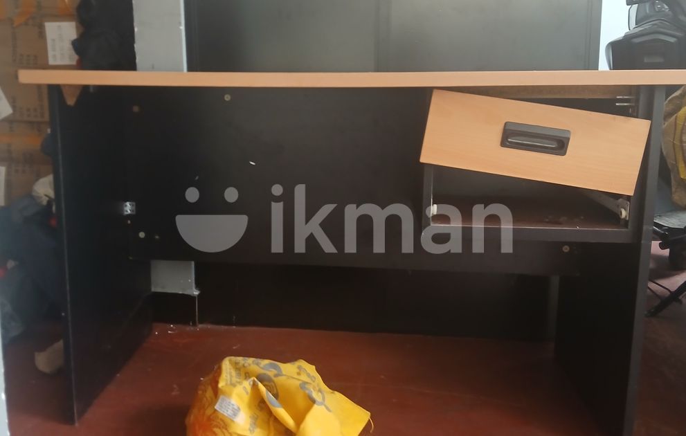 Computer Table for Sale | Colombo 9 | ikman
