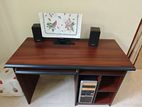 Computer table