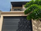 Condominium-Type Three-Story Building for Sale in Kolonnawa