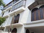 Convenient 4 bedroom House for Sale - Mount lavinia