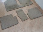 Corolla 121 Carpet set