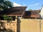 Cozy 2-Bedroom House for Sale in Pepiliyana, Nugegoda