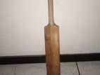 Cricket bat