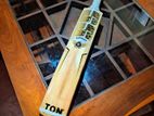 cricket bat