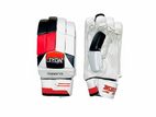 Cricket Gloves