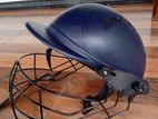 Cricket Helmet / Right Hand Gloves