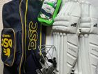 Cricket Pads Gloves with Headgear Kitbag