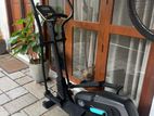 Cross Trainer 1901E Eser