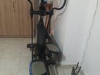 Cross trainer E4