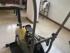 Cross Trainer Machine