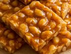 Crunchy Peanut Brittle 100g Pack