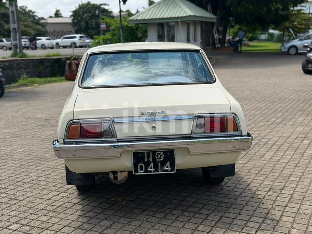 Daihatsu Charmant 1987 photo 5