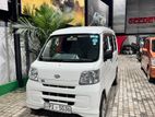 Daihatsu Hijet 2013