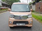 Daihatsu Hijet 2016