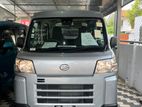 Daihatsu Hijet Cargo Deluxe 2025
