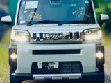 Daihatsu Taft G Chrome Adventure 2025