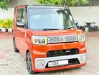 Daihatsu Wake 2015