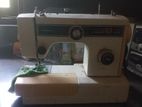 Daimaru DH-7000 Electric Sewing Machine
