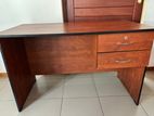 Damro Desk
