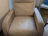 Damro Recliner Single Seater Sofa
