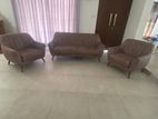 Damro Sofa Set