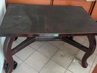Damro Plastic Table