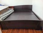 Damro Queen Size Bed 78x60