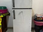 Damro refrigerator 180L