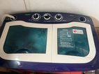 Damro Semi Automatic Washing Machine