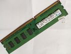 DDR3 RAMs 2GB × 2 (4GB)