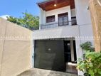 Dehiwala Galwihara Road Two Story House For Rent