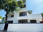 Dehiwala - Modern Three Storied House for rent