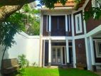 Dehiwala Mount Lavinia semi furnished house for rent couple
