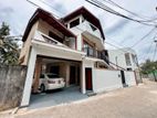 Dehiwala - Two Unit House for sale