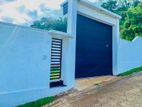 Delgoda Single Story House For Sale (Ref: H2240)