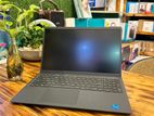 Dell 3520 i3 12th GEN 8GB 512GB 15.6"FHD Laptop