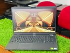 Dell i7 9Gen H Proces 16GB 512GB NViDiA 4GB