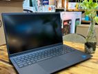 Dell Vostro 3520 i3 12th 8GB 512NVME 15.6"FHD Laptop