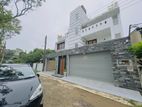 (DH268) Brand New Trhee Storey Modern House For Sale in Pelawatta