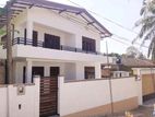 (DH330) Two Storey House For Sale in Thalawathugoda, Kalalgoda Road