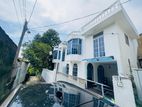 (DH469) Two Storey House For Sale in Battaramulla