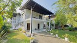 (DH548) Furnished Modern Two Storey House for Sale in Athurugiriya
